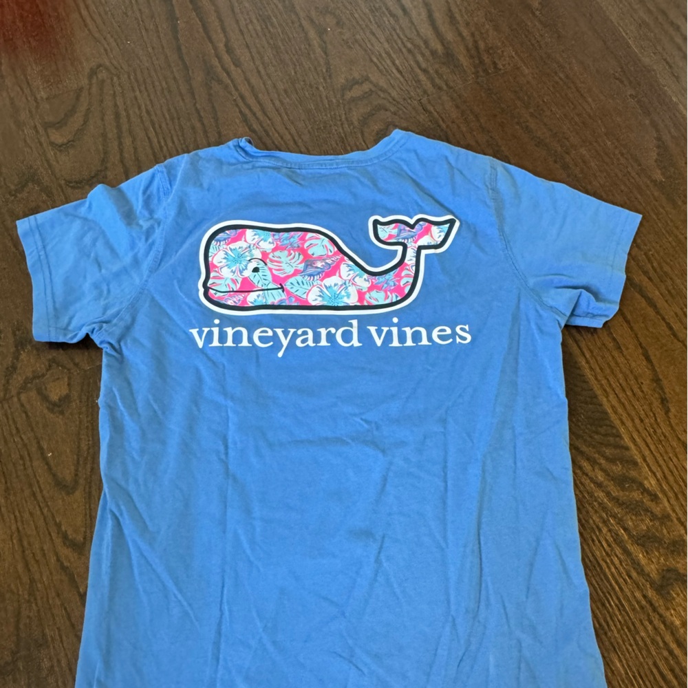 Vineyard Vines Tee